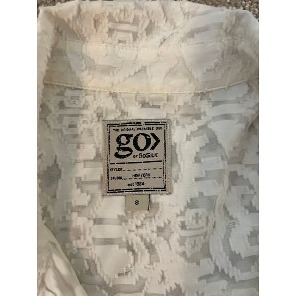 Go by Go Silk Off White Button Down Flutter Short Sleeve Blouse - Picture 3 of 6